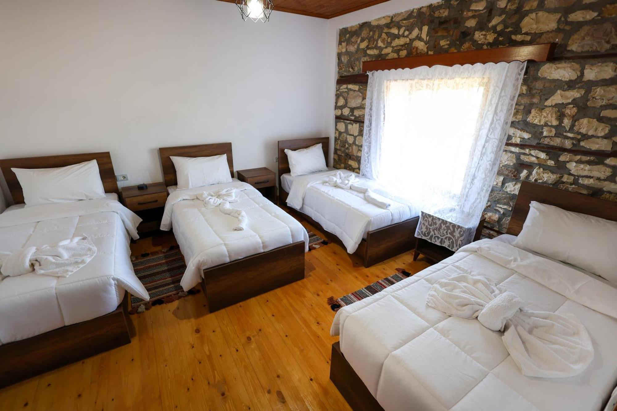 Villa Shpiragu Village Experience Berat Extérieur photo