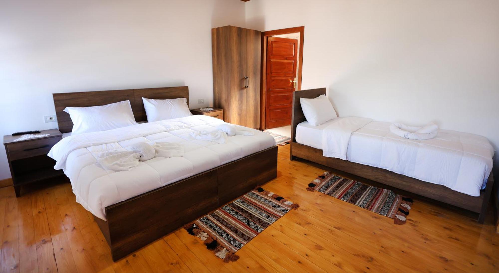 Villa Shpiragu Village Experience Berat Extérieur photo